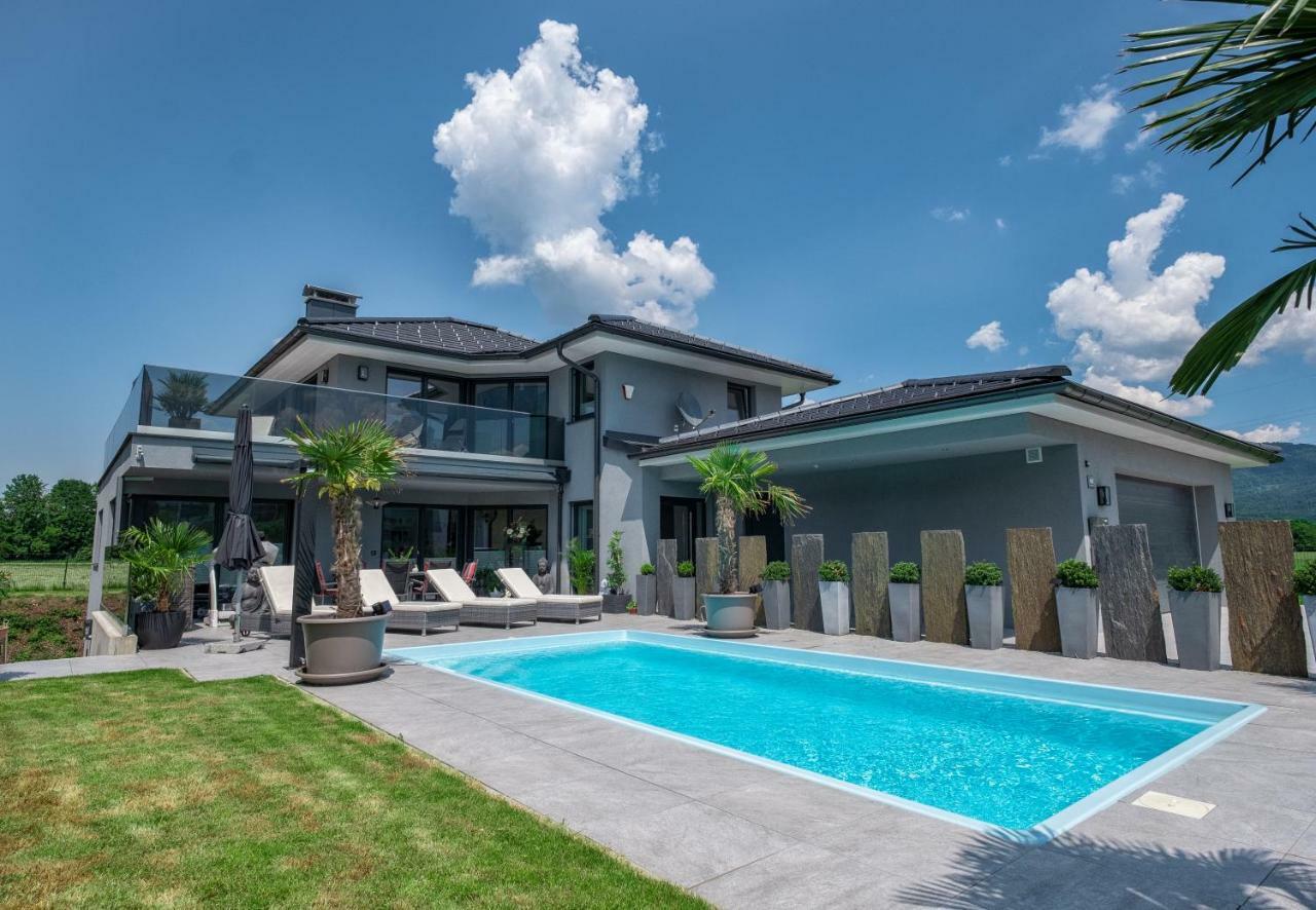 Luxurioese Penthaus Wohnung Anif Ngoại thất bức ảnh