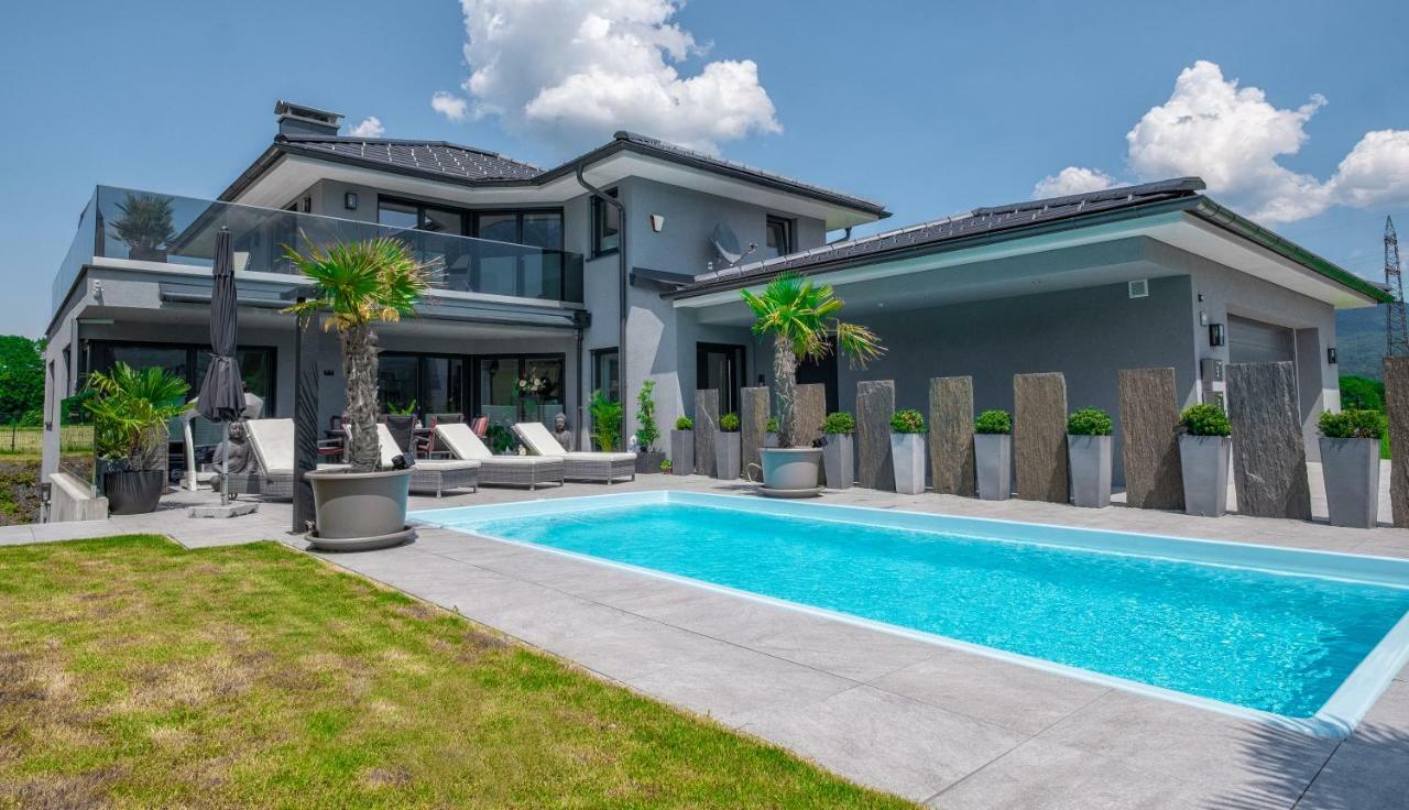 Luxurioese Penthaus Wohnung Anif Ngoại thất bức ảnh